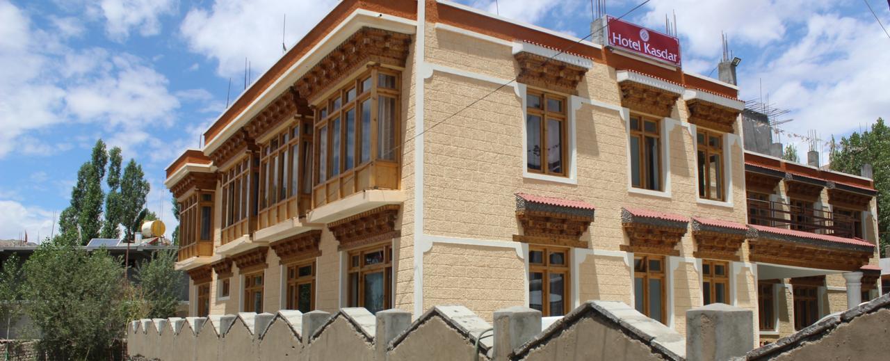 Hotel Kasdar Ladakh Лех Екстериор снимка