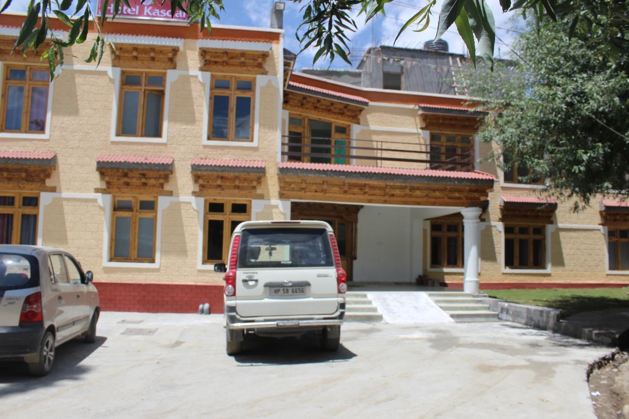 Hotel Kasdar Ladakh Лех Екстериор снимка