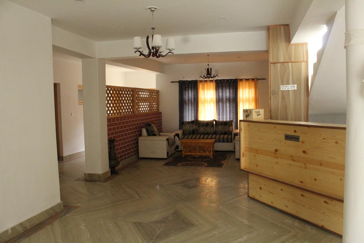 Hotel Kasdar Ladakh Лех Екстериор снимка