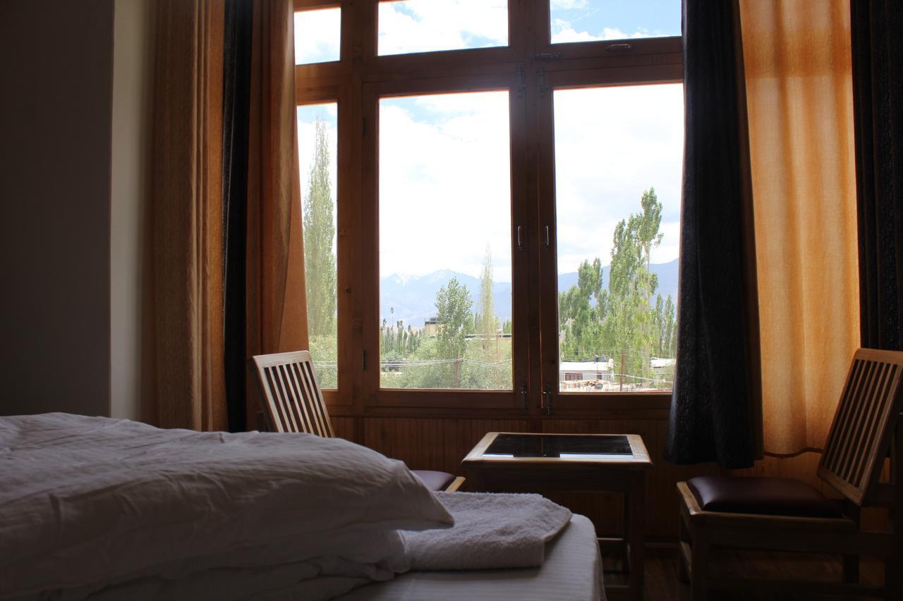Hotel Kasdar Ladakh Лех Екстериор снимка