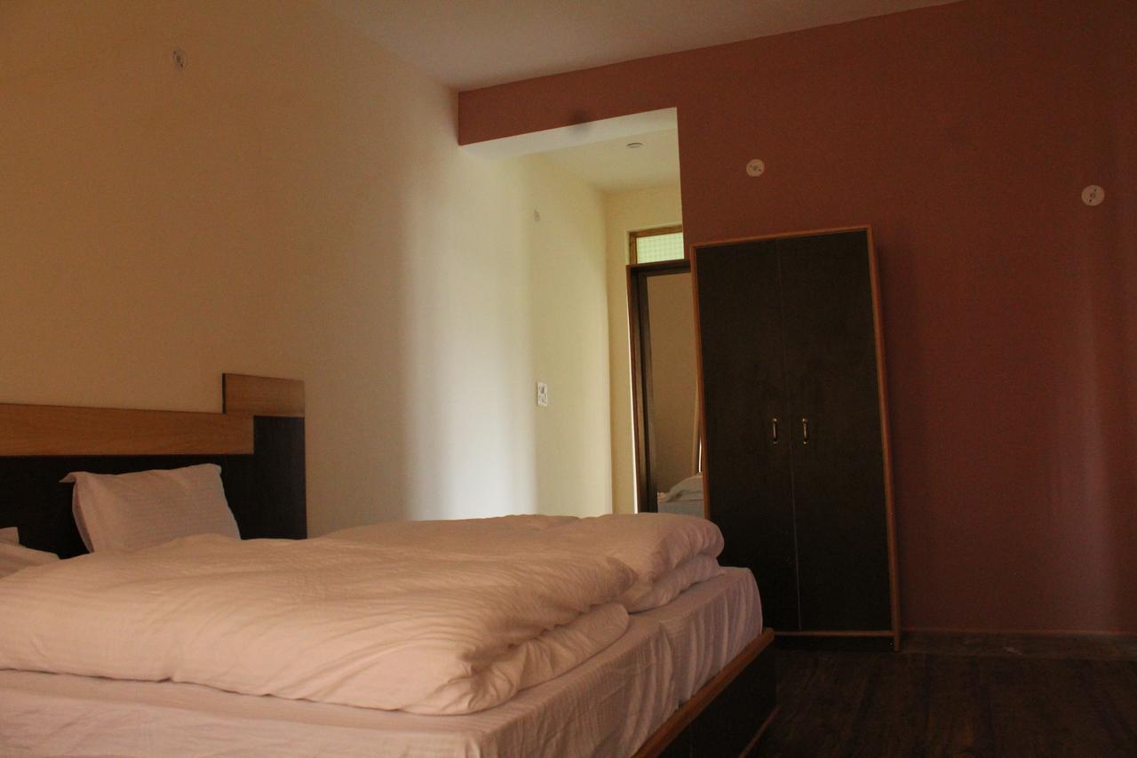 Hotel Kasdar Ladakh Лех Екстериор снимка